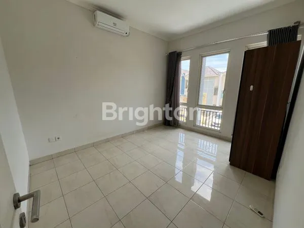 image DISEWAKAN RUMAH GRAND CITY SEMI FURNISHED SUDAH ADA AC (5)