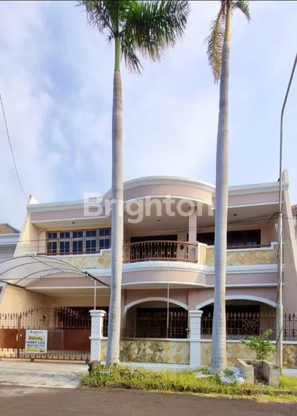 image RUMAH BARU RENOV DAN SIAP HUNI 2 LT DI MARGOREJO INDAH SURABAYA (1)