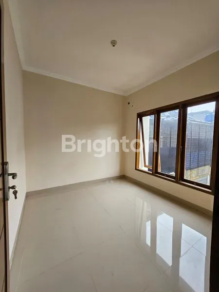 image DIJUAL RUMAH SIAP HUNI DI KEBAGUSAN JAKARTA SELATAN (8)