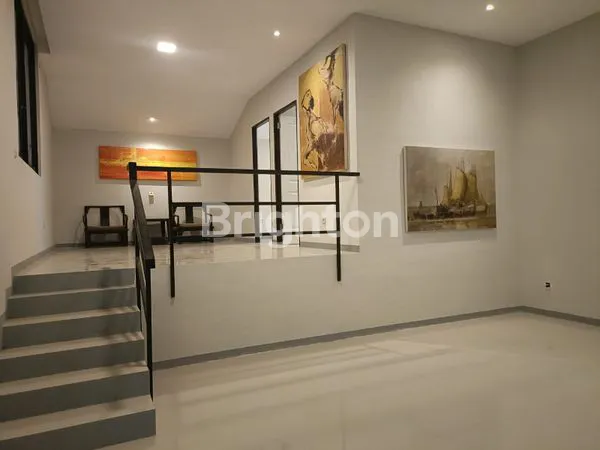 image GUDANG PLUS KANTOR MODERN MURAH LOKASI DI POROS ARAH BANDARA ABD SALEH MALANG DEKAT EXIT TOL PAKIS (4)