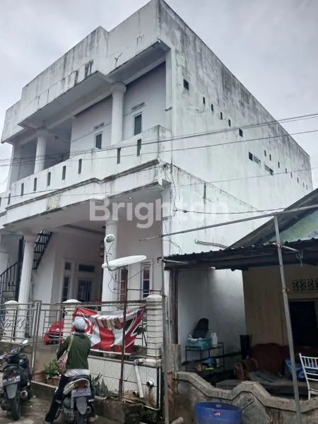 image RUMAH CANTIK DUA LANTAI DI BENGKONG SWADEBY (1)