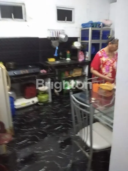 image RUMAH CANTIK DUA LANTAI DI BENGKONG SWADEBY (7)