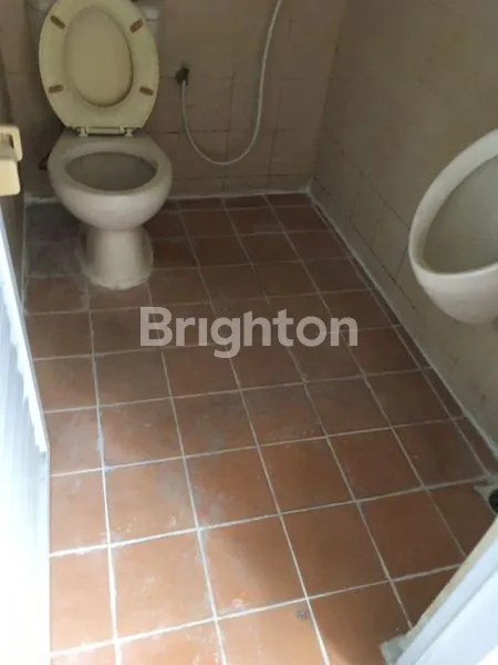 image RUKO STRATEGIS MURAH DI ARTERI PONDOK INDAH JAKARTA SELATAN (8)