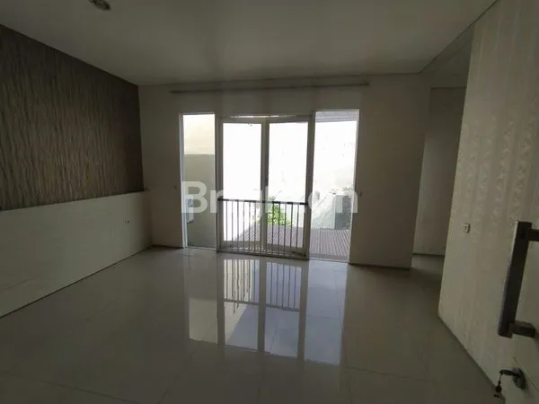 image RUMAH CANTIK SIAP HUNI CITRALAND ROYAL PARK DEKAT GWALK, PAKUWON MALL (6)