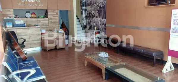 image 2 RUKO GANDENG HOOK POJOK LUAS BESAR DARMO PERMAI DEKAT PRADAH MAYJEN JONOSEWODJO SURABAYA BARAT (1)