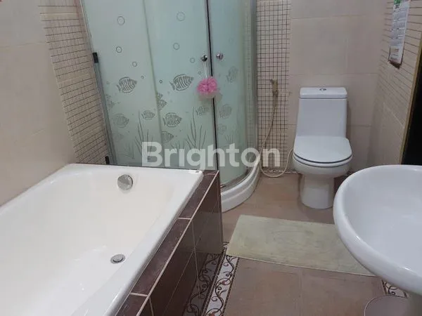 image RUMAH TERAWAT PLUS  FURNISH DI GREENHILLS KARANGPLOSO (8)