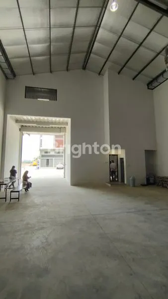 image GUDANG 3 IN 1 SAMPING BANDARA SOETTA @ DUTA INDAH STARHUB (2)