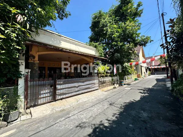 image RUMAH SIAP HUNI GENTAN RAYA (1)