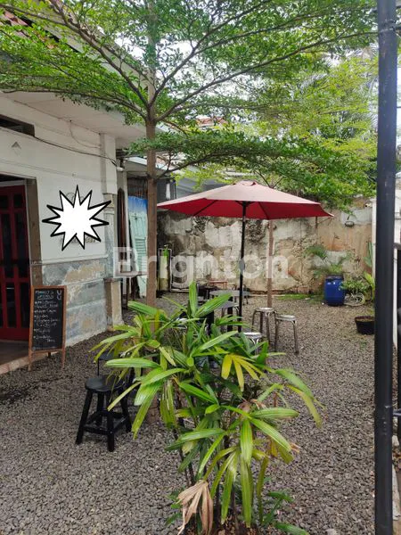image TURUN HARGA!! RUMAH COCOK UNTUK USAHA DI PINGGIR JALAN RAYA DI GADING SERPONG (6)