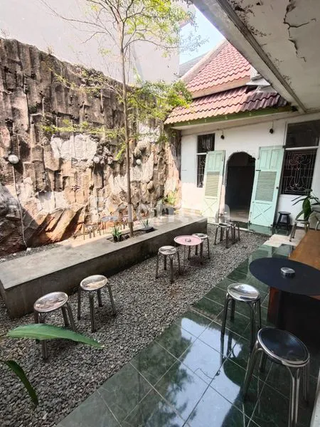 image TURUN HARGA!! RUMAH COCOK UNTUK USAHA DI PINGGIR JALAN RAYA DI GADING SERPONG (7)