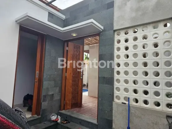 image SEWA VILLA BARU NYAMAN TENANG 2+1 KAMAR TAMAN UMA BUDUK BADUNG (1)