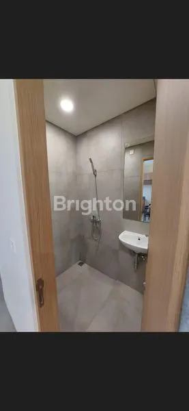 image RUMAH BARU, FULL FURNISHED DI BSD (5)