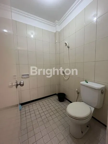 image RUMAH 2 LANTAI FURNISHED SIAP HUNI FAJAR INDAH SOLO (7)