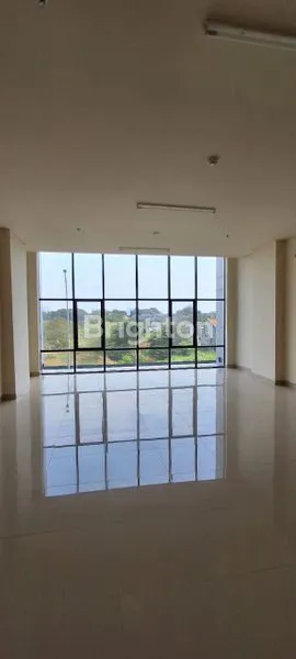 image DISEWAKAN RUKO BARU VITTORIO CITRALAND RAYA WIYUNG (5)