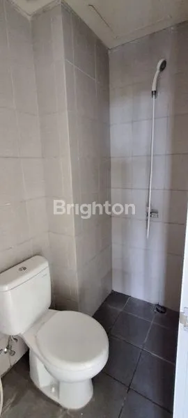 image DISEWAKAN RUKO BARU VITTORIO CITRALAND RAYA WIYUNG (6)