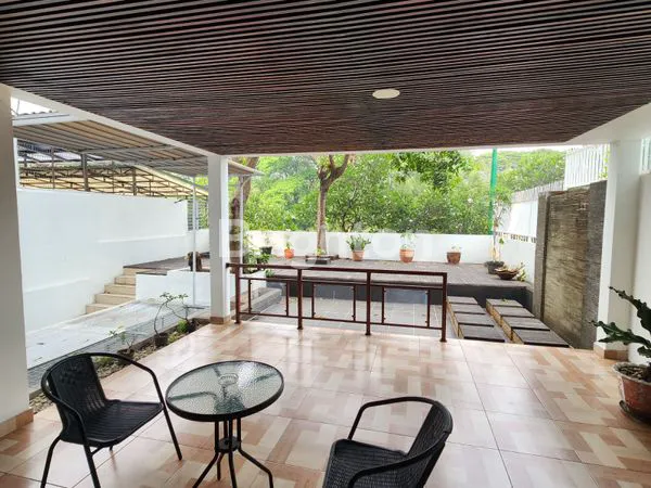 image RUMAH 3 LANTAI DENGAN LIFT DAN 1 BASEMENT ( SPRINGHILL GOLF RESIDENCES ) (8)