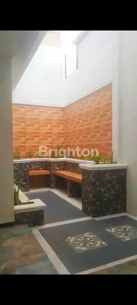 image RUMAH MODERN KLASIK BISA UNTUK KOS DI ARAYA KOTA MALANG (7)