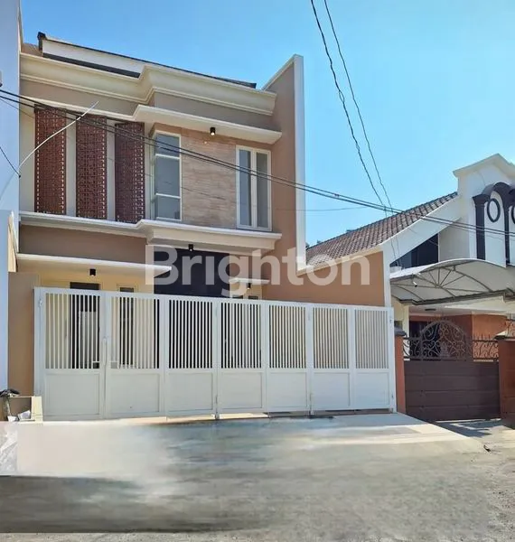 image RUMAH BARU SANGAT STRATEGIS DAN KOMERSIAL  (2)