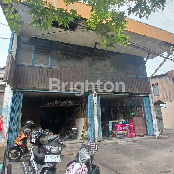 image RUKO GANDENG DI TEPI JALAN COCOK UNTUK INVESTASI  DI PUSAT KOTA BALIKPAPAN (1)
