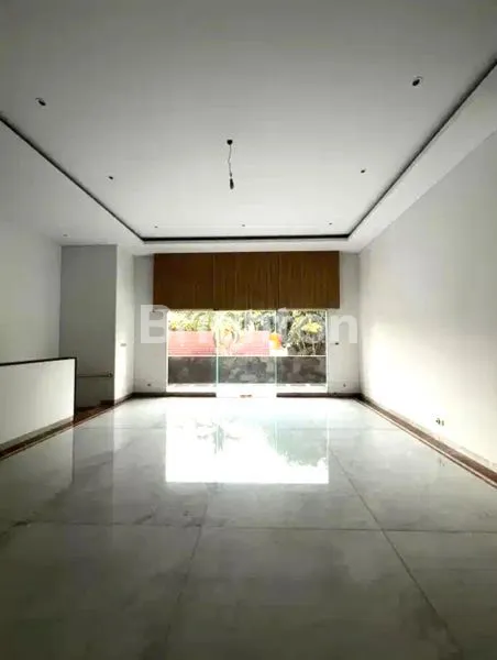 image RUMAH TAMAN VILLA MERUYA (3)