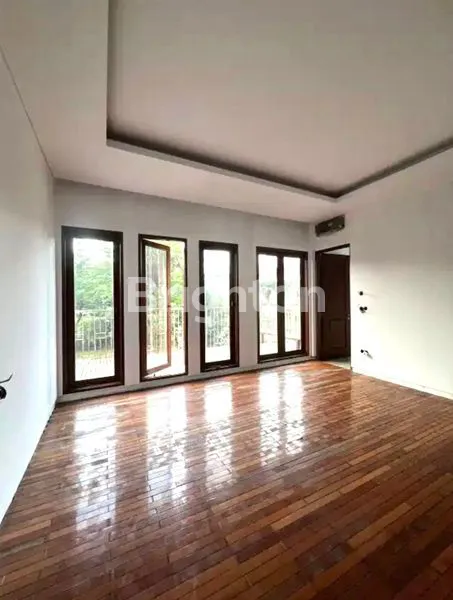 image RUMAH TAMAN VILLA MERUYA (7)