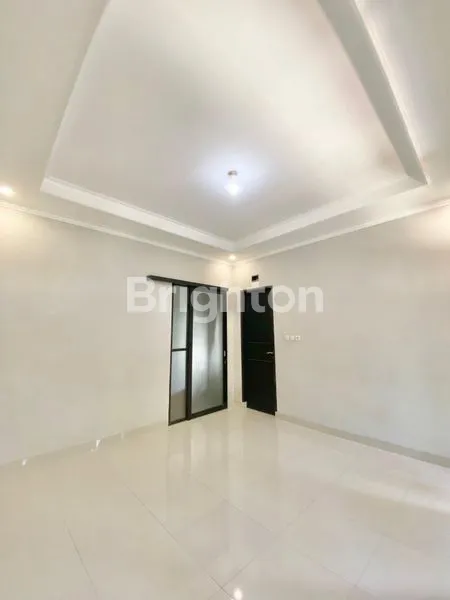 image TURUN HARGA!!! RUMAH SIAP HUNI MINIMALIS MODERN DEKAT SUMMARECON MALL, KCIC (7)