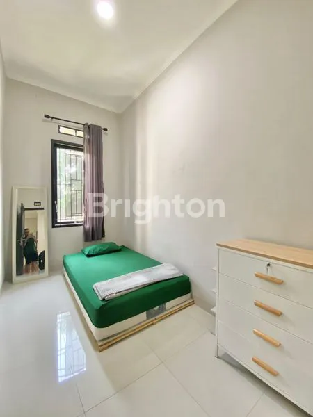 image TURUN HARGA!!! RUMAH SIAP HUNI MINIMALIS MODERN DEKAT SUMMARECON MALL, KCIC (4)