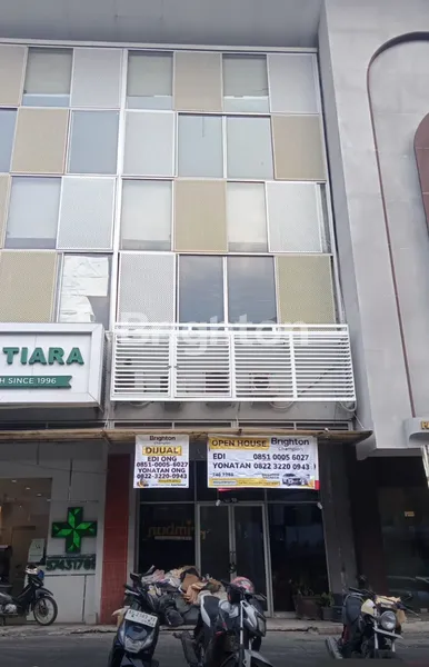 image LOKASI STRATEGIS SIAP PAKAI RUKO GWALK CITRALAND !! (1)