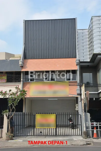 RUKO 3 LANTAI KAWASAN BISNIS DI JL. RAYA JATIWARINGIN,HANYA 10 MENIT KE TOL JATIWARINGIN
