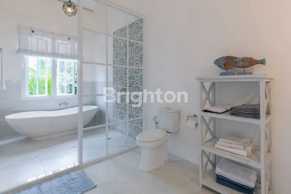 image EXCLUSIVE LEASEHOLD VILLA IN MAS, UBUD – BLEND OF CULTURE AND COMFORT" (6)