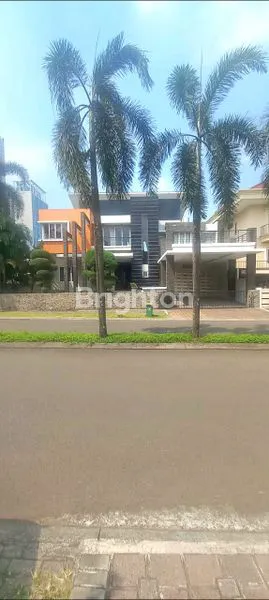 image RUMAH TAMAN TELAGA GOLF BSD (8)