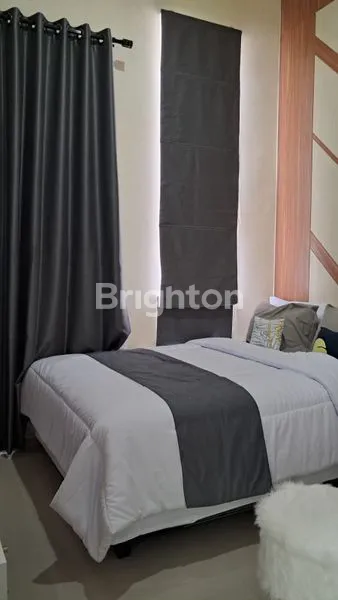 image RUMAH SANGAT MEWAH HADIR DI SURABAYA TIMUR (3)