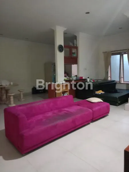 image RUMAH BESAR, CANTIK 2 LANTAI     (3)