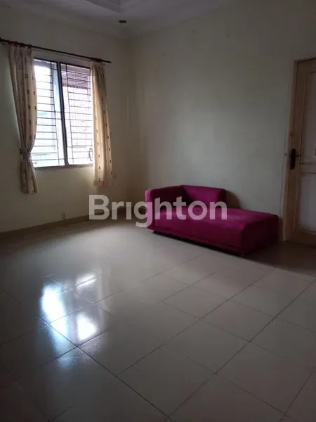 image RUMAH BESAR, CANTIK 2 LANTAI     (7)