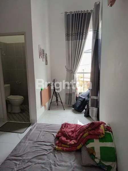 image RUMAH MEWAH DI PERMATA TANGERANG PASAR KEMIS (7)