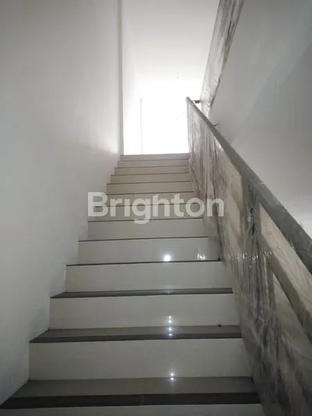 image RUKO 3 LANTAI SANGAT STRATEGIS DI MT HARYONO SEMARANG (6)