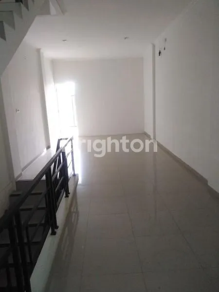 image RUKO 3 LANTAI SANGAT STRATEGIS DI MT HARYONO SEMARANG (2)