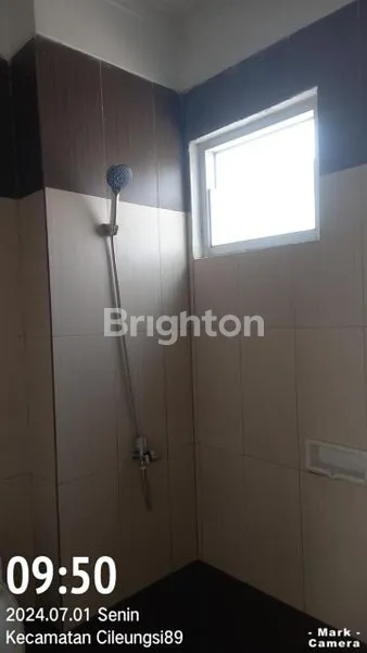 image RUKO 2 LANTAI DI METLAND TRANSYOGI DEKAT MALL METLAND (6)