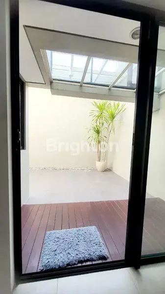 image RUMAH NORTHWEST PARK CITRALAND 2 LANTAI SIAP HUNI  (7)