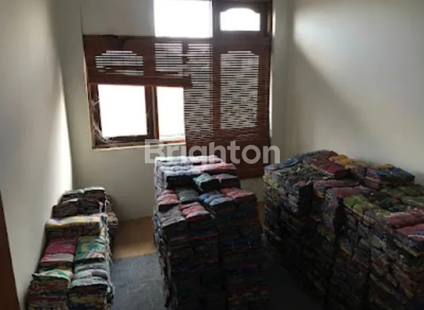 image RUKO BANGUNAN KOKOH DAN STRATEGIS DI DENPASAR BALI DEKAT PANJER SANUR SESETAN  (4)