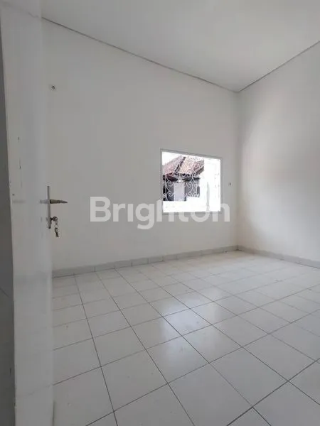 image DIJUAL CEPAT RUMAH SIAP HUNI DI KROBOKAN BALI (8)
