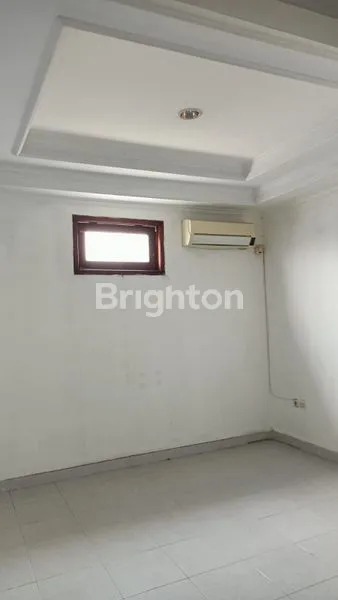 image RUMAH MURAH 2 LT TANJUNG DUREN JAKARTA BARAT (3)