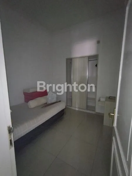 image RUMAH 2 LANTAI SIAP HUNI DI KOTA WISATA CIBUBUR (5)