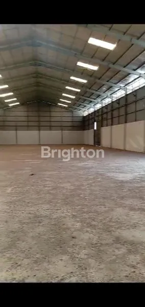 image GUDANG DI LOKASI STRATEGIS (2)