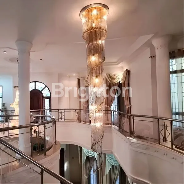 image RUMAH MEWAH JALAN SEI BINGEI MEDAN (5)