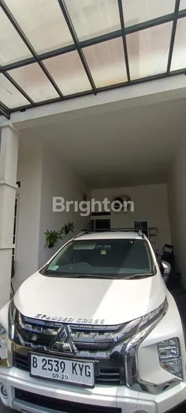 image RUMAH BESAR DI JATIWARINGIN BELAKANG KODAM (2)