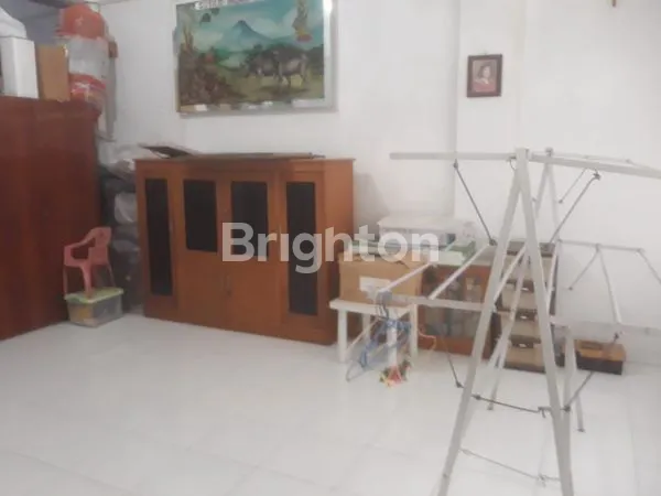 image RUKO LOKASI RAMAI DI JALAN MERDEKA (4)