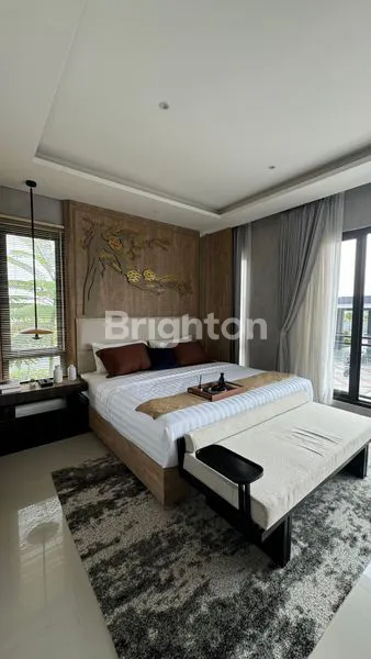 image RUMAH BAGUS DAN NYAMAN DI CLUSTER TERBARU (LILY) PARAMOUNT PETALS (3)