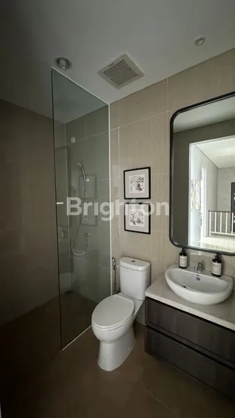 image RUMAH BAGUS DAN NYAMAN DI CLUSTER TERBARU (LILY) PARAMOUNT PETALS (4)