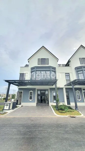 image RUMAH KONSEP RESORT DI SYMPHONIA GADING SERPONG  (8)